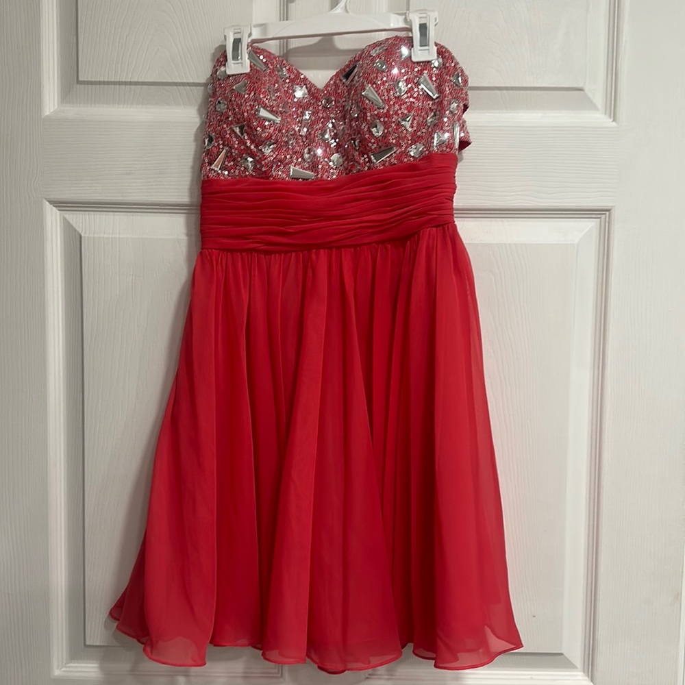 Junior dress